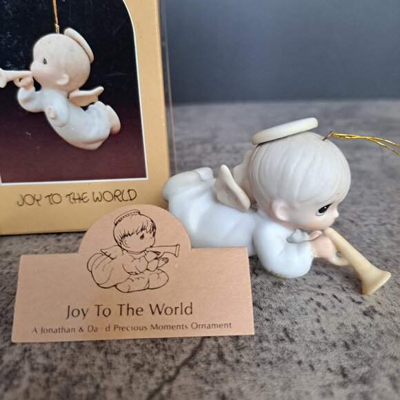 Precious Moments Other - Precious Moments Joy To the World 1982 Ornament #E-2343